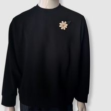 Load image into Gallery viewer, 'black tie daisy' leather brooch (white)