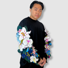 Load image into Gallery viewer, 'Full Bloom' crewneck sweatshirt