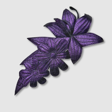 Load image into Gallery viewer, 'metallic blooms' leather brooch (purple)