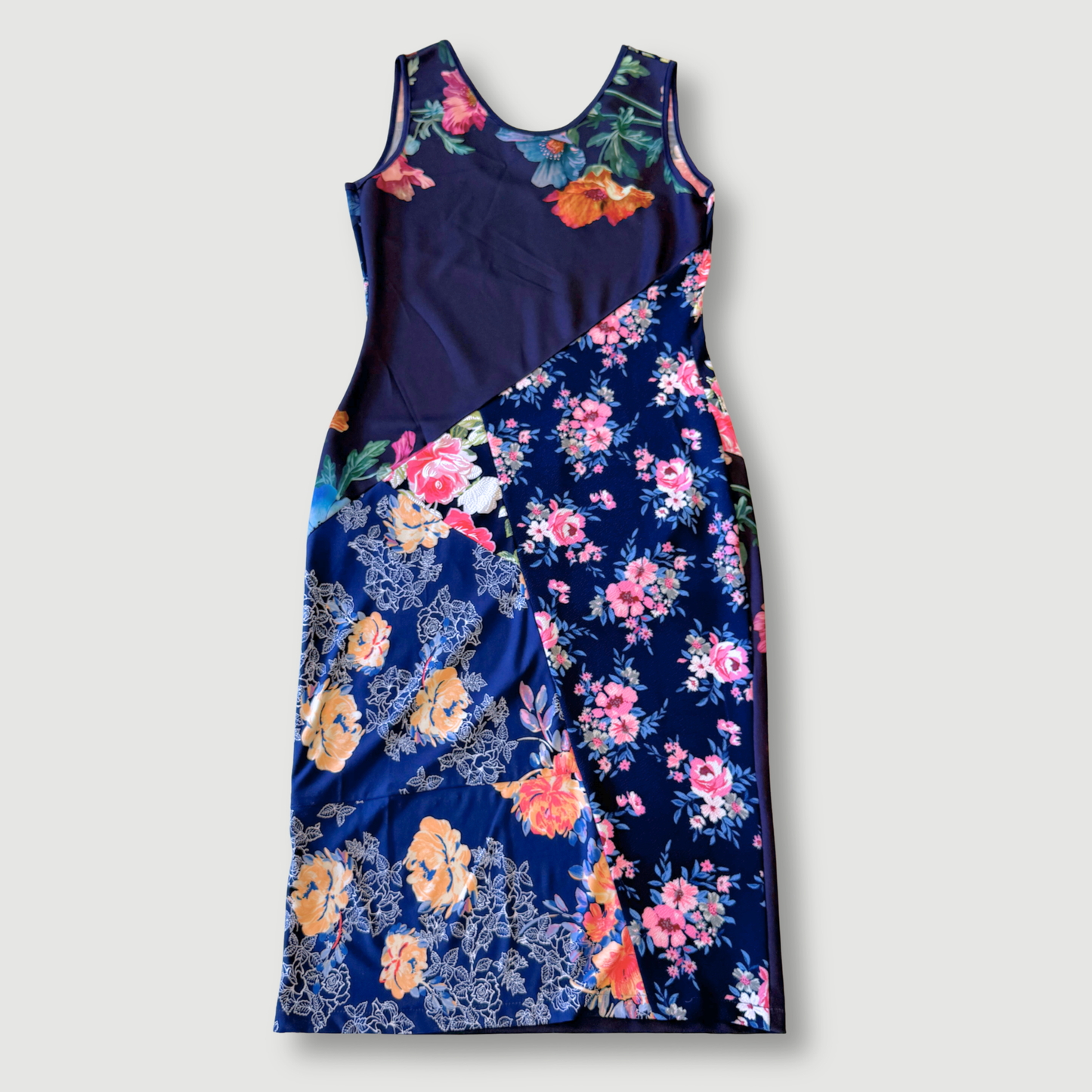 size extra large - sample sale - below-the-knee tank dress