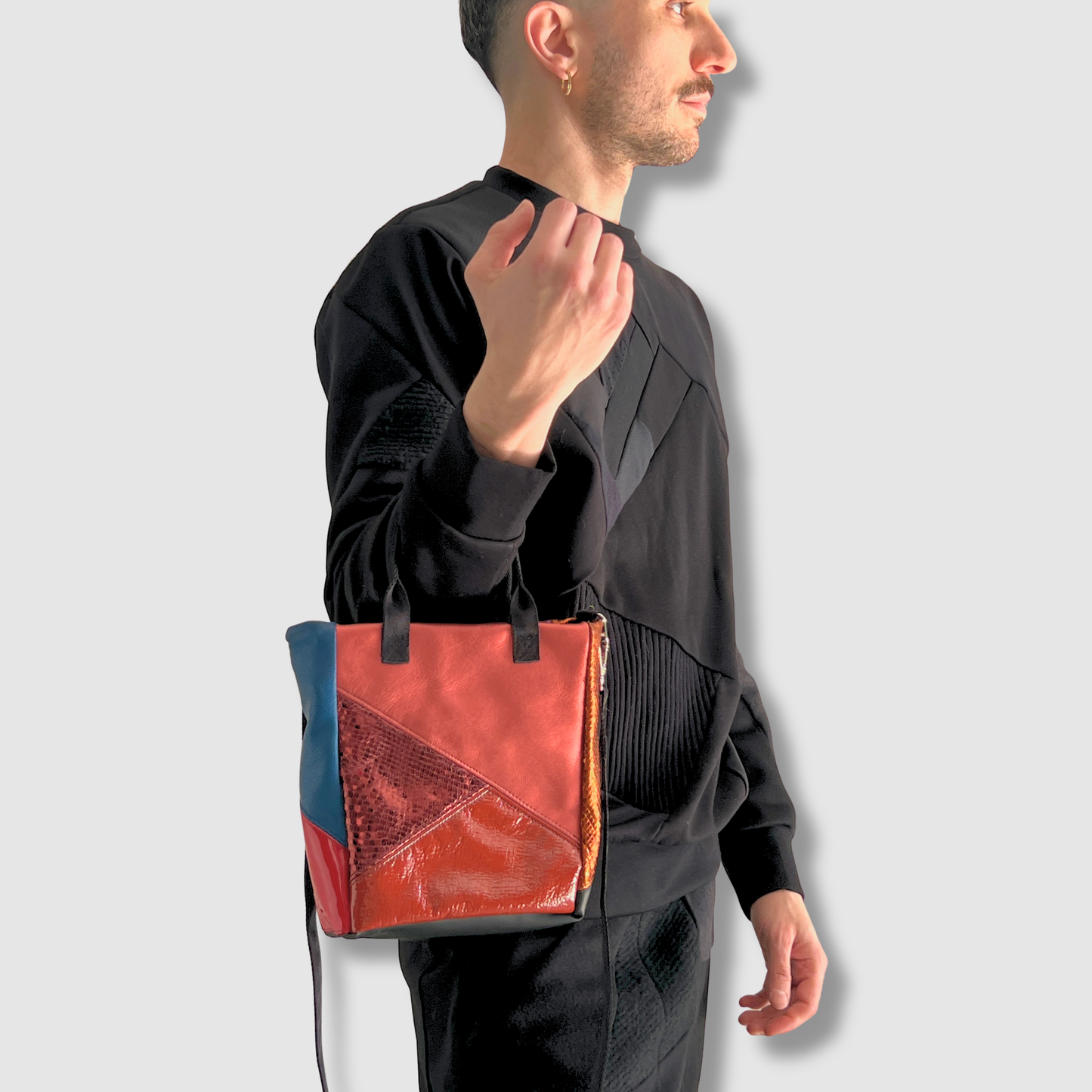 size small - sample sale - the little cutie bag (leather)
