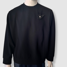 Load image into Gallery viewer, 'black tie daisy' leather brooch (black)