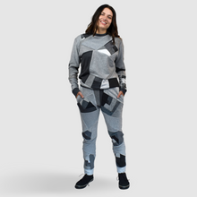 Load image into Gallery viewer, gray sweatsuit on model made by zero waste daniel a sustainable fashion brand in ny