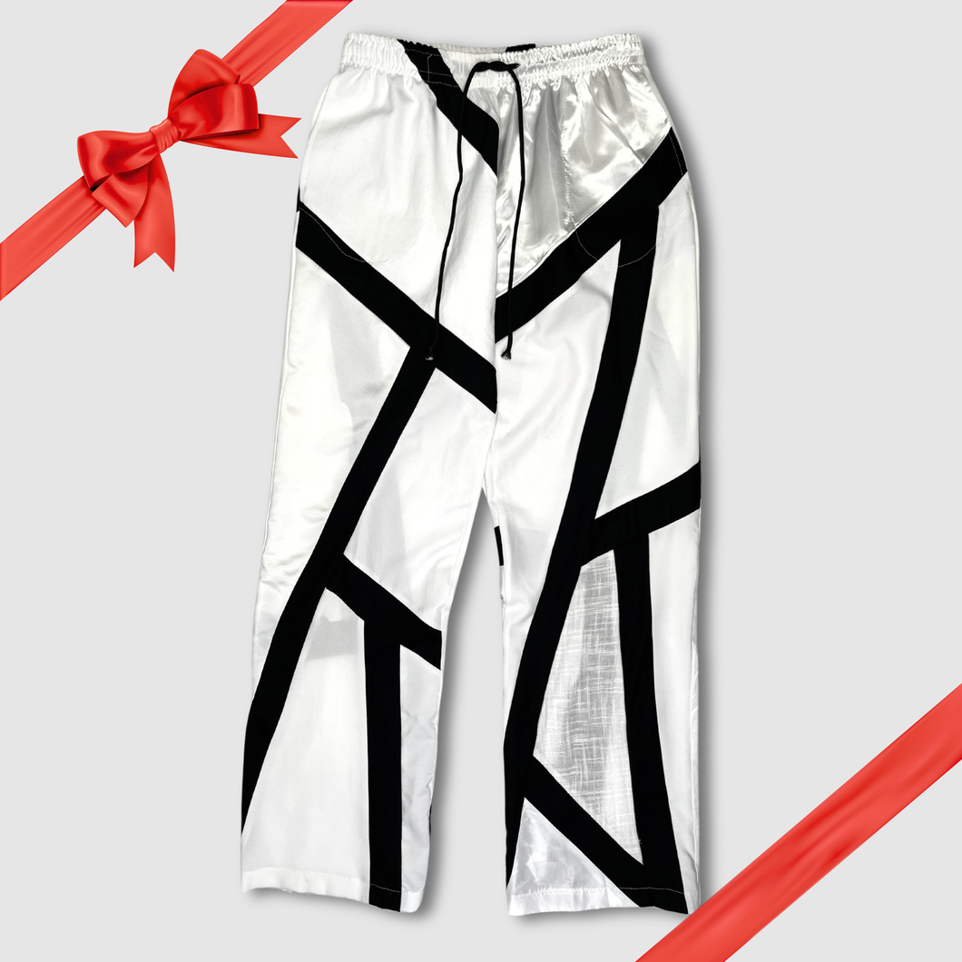 in-stock holiday - SIZE: M/L - white + black stripes pants