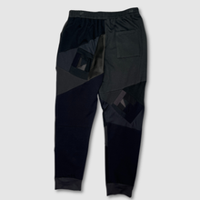 Load image into Gallery viewer, in-stock holiday - SIZE: 2XL - black &#39;all-over reroll&#39; jogger
