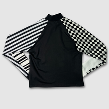 Load image into Gallery viewer, in-stock holiday - SIZE: XS - black + white &#39;color block&#39; sweatshirt
