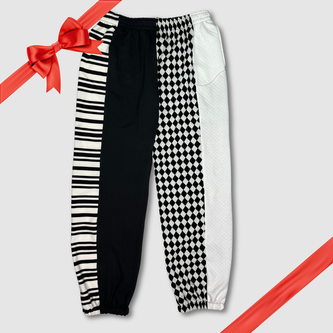 in-stock holiday - SIZE: XL/2XL - black + white 'color block' joggers