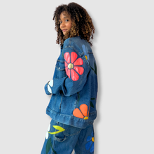 Load image into Gallery viewer, denim &#39;leather daisies&#39; jacket
