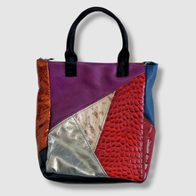 Load image into Gallery viewer, 'new little cutie' bag (leather)
