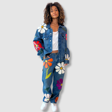 Load image into Gallery viewer, denim &#39;leather daisies&#39; jeans *NEW RELEASE*
