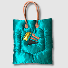 Load image into Gallery viewer, the &#39;one-of-a-kind&#39; bag - birthday sale 2/3
