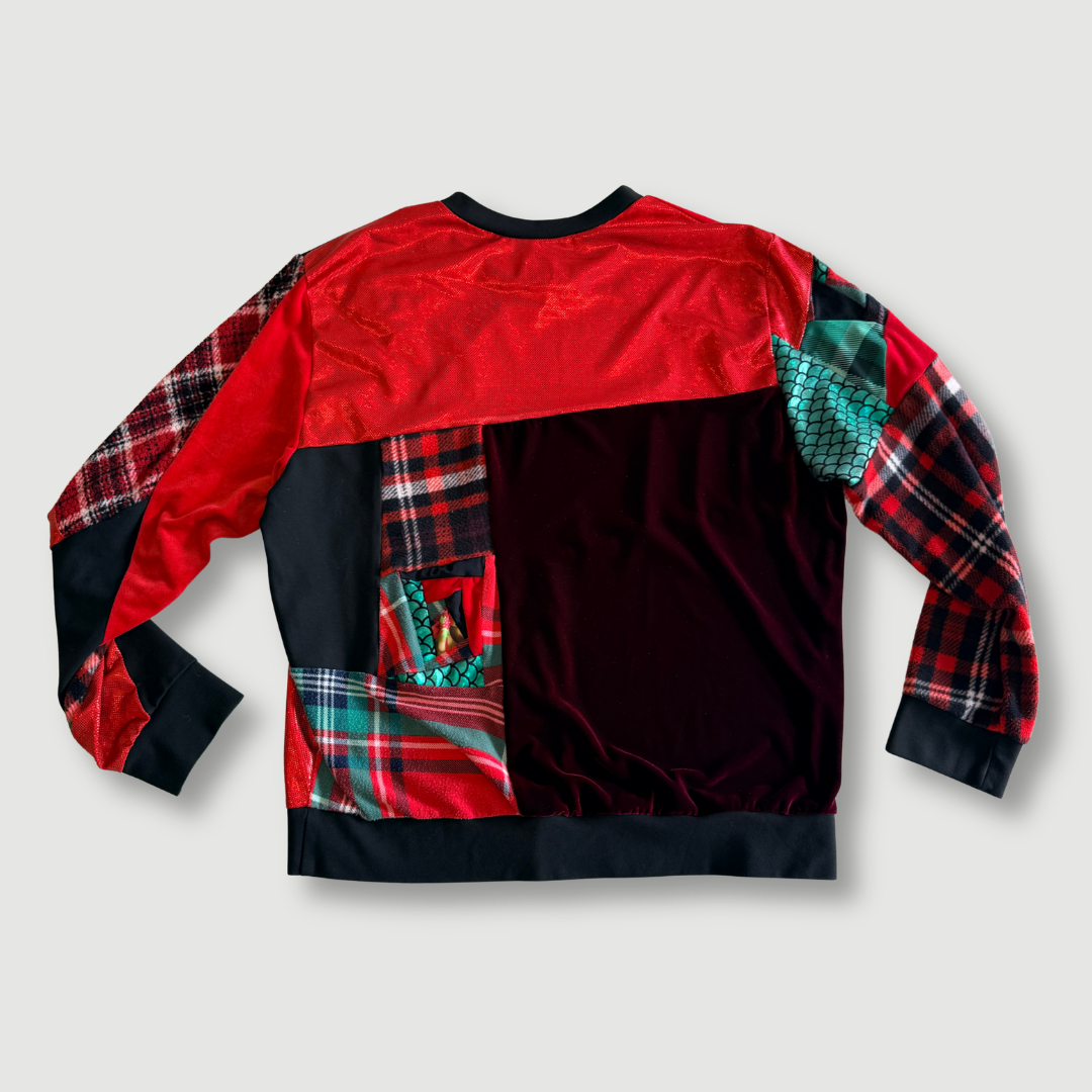 size 2x large - preloved - "ugly" holiday sweatshirt