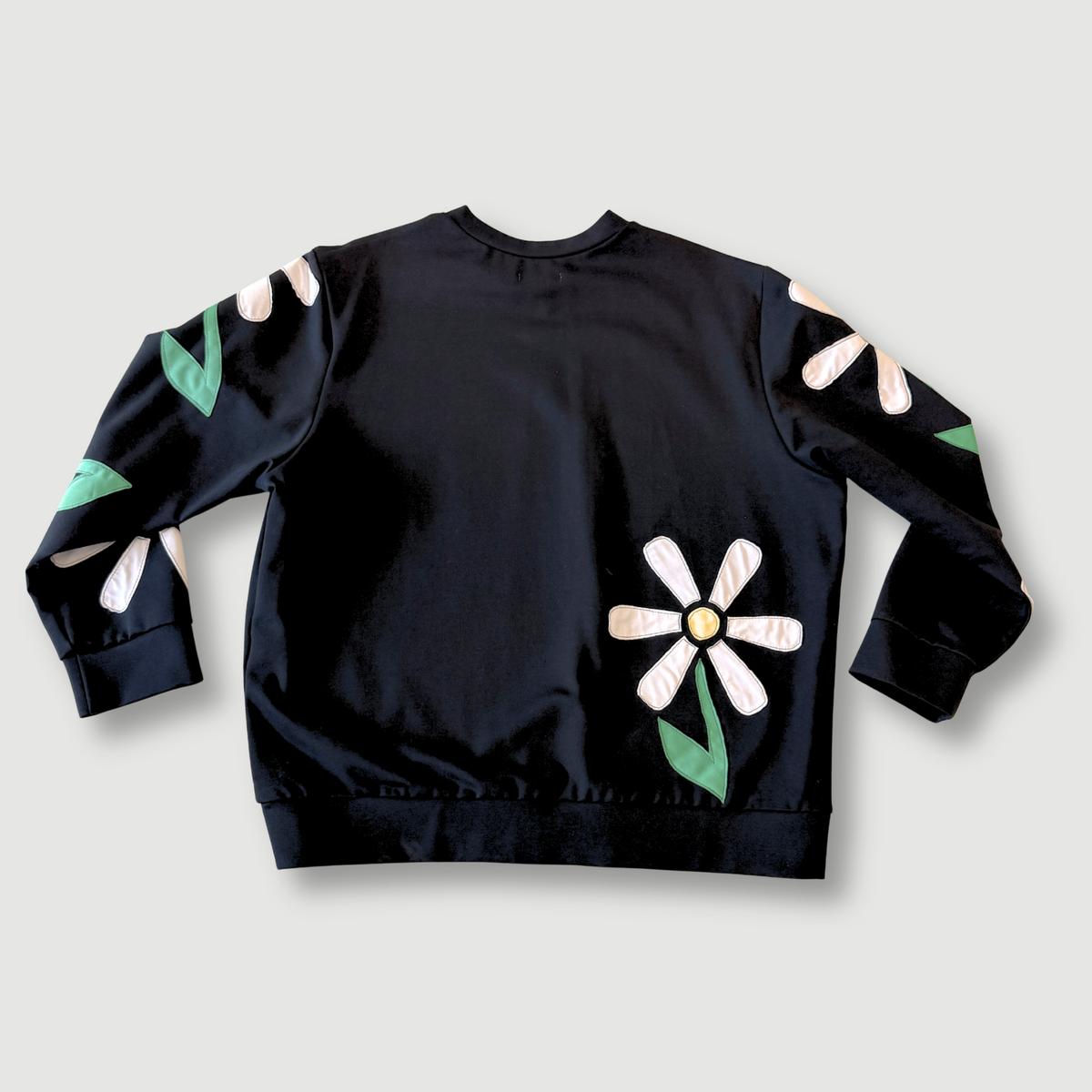 size 3x large - sample sale - the daisy sweatshirt