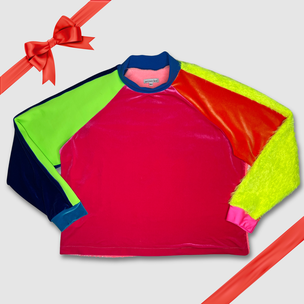 in-stock holiday - SIZE: 3XL - neon + fuzzy color blocked sweatshirt