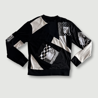 size large - preloved - black + white "all-over reroll" sweatshirt