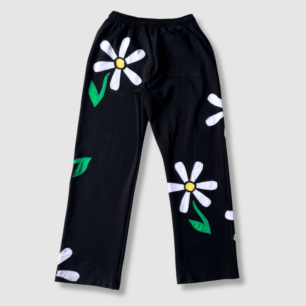 'all over daisies' sweatpants *NEW RELEASE*