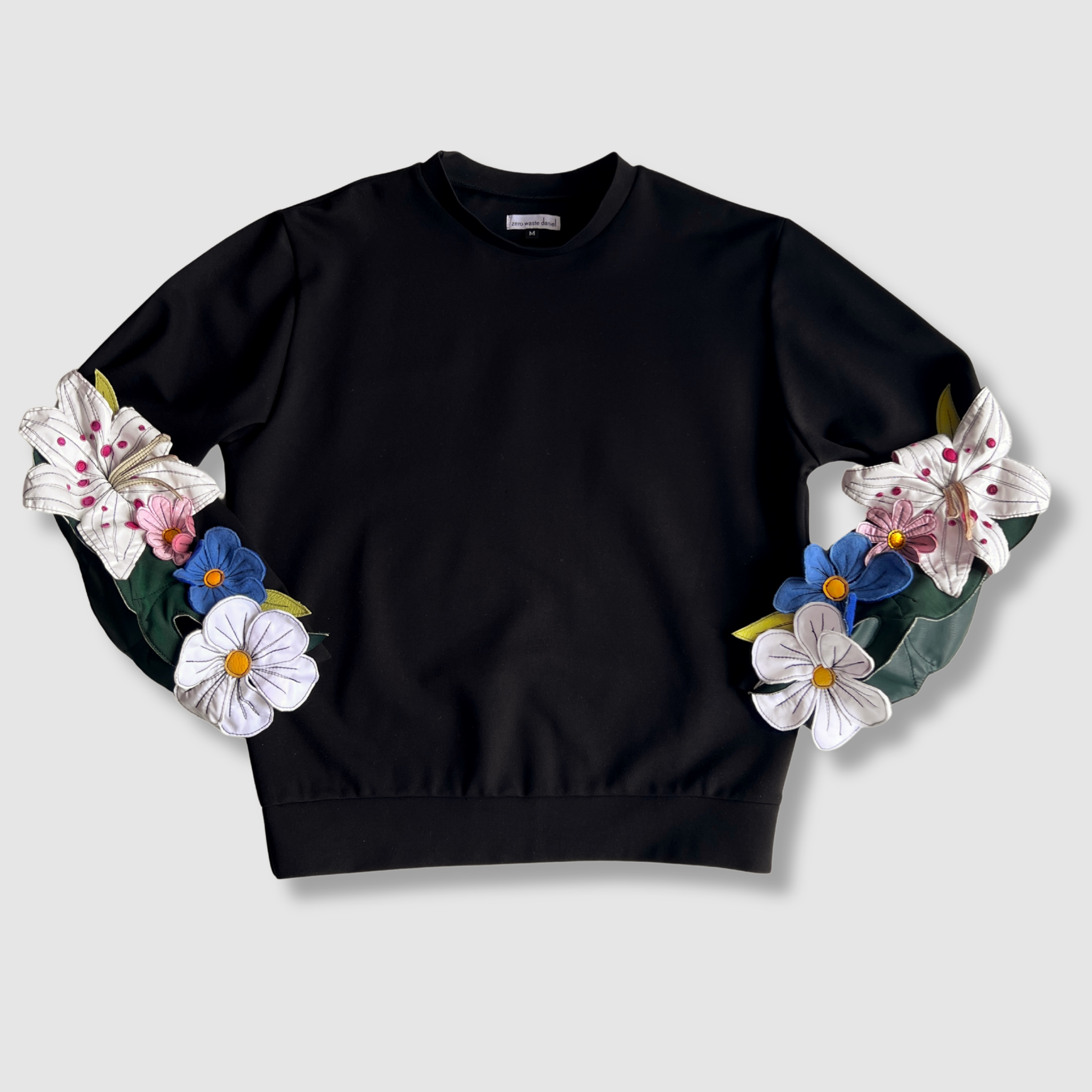 luxe bouquet' crewneck sweatshirt – Zero Waste Daniel luxe bouquet' crewneck sweatshirt – Zero Waste Daniel