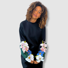 Load image into Gallery viewer, &#39;spring bouquet&#39; crewneck sweatshirt *NEW RELEASE*
