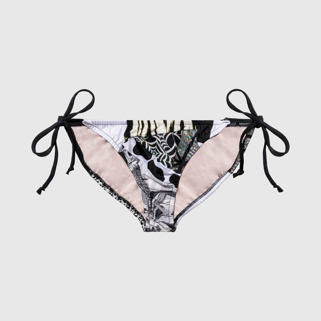 the 'black + white' string bikini bottom