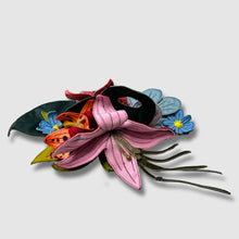 Load image into Gallery viewer, garden florals brooch
