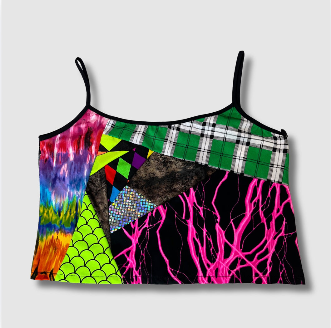 colorful 'all-over reroll' spaghetti strap cropped tank top (l)