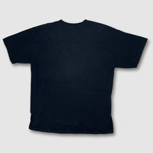 Load image into Gallery viewer, preloved - SIZE: XL - black &#39;striped reroll&#39; tee
