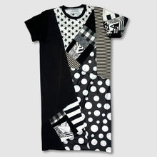 Load image into Gallery viewer, preloved - SIZE: S - black + white &#39;all-over reroll&#39; long tee
