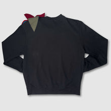 Load image into Gallery viewer, preloved - SIZE: M - poinsettias for holiday sweatshirt
