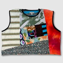 Load image into Gallery viewer, preloved - SIZE: 2XL - mixed print &#39;all-over reroll&#39; crop top
