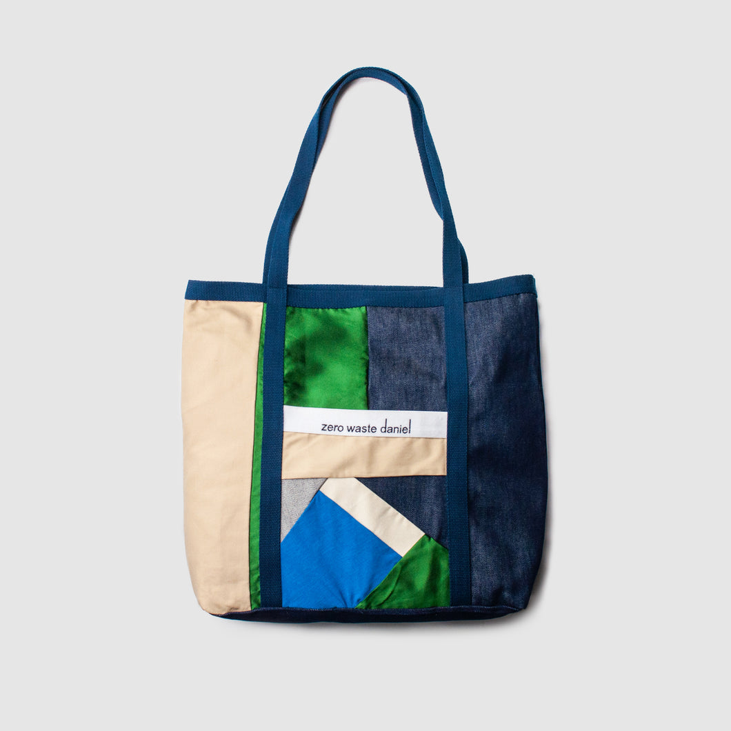 'shades of earth' tote