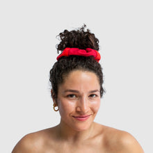 Load image into Gallery viewer, environmentally friendly scrunchie made in ny
